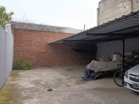 COCHERA CUBIERTO - PORTON AUTOMATICO