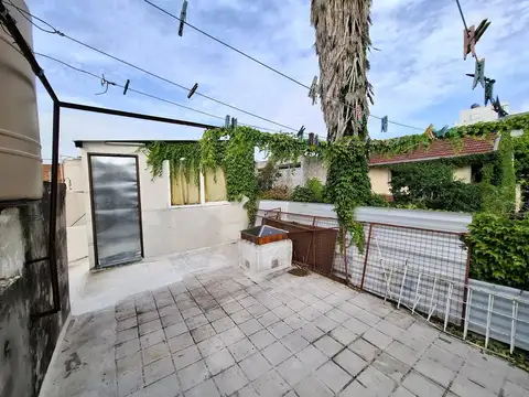 VENTA PH 4 AMBIENTES VILLA LUZURIAGA PERMUTA