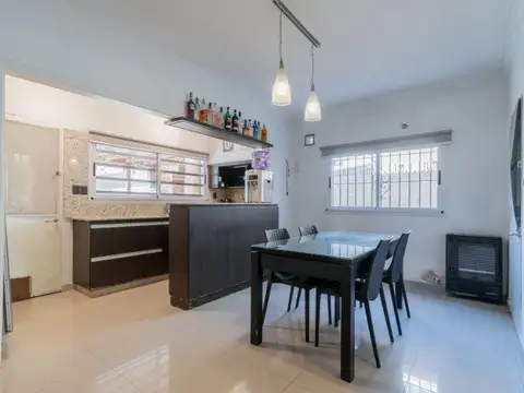 Casa en Venta en Marmol, USD 180.000