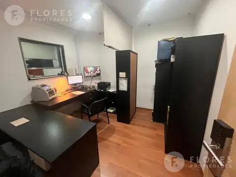 Flores Prop., Edificio Bureau, Oficina en Alquiler - Pilar