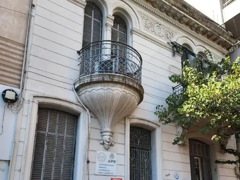 Presidente Roca 1215