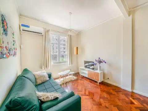 Venezuela 400, Piso 4