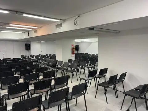 Oficina en Venta 40 años