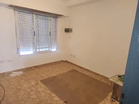 Depto Tipo Casa en Alquiler en San Andres, $ 700.000