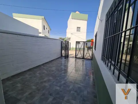 Depto Tipo Casa en Venta en Garin, USD 225.000