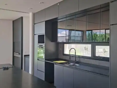 Casa en Venta en Canning, USD 339.000