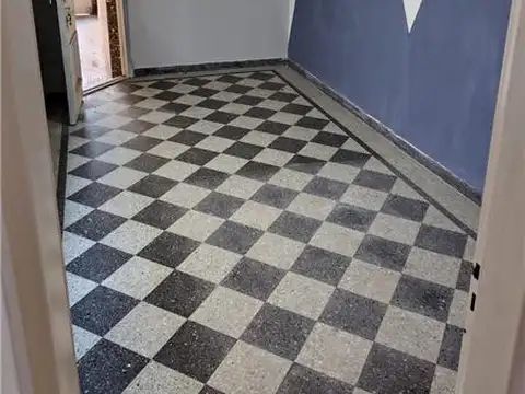Depto Tipo Casa en Alquiler de 1 dormitorio
