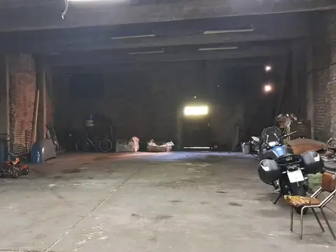 Galpon en Venta en Tablada, USD 150.000