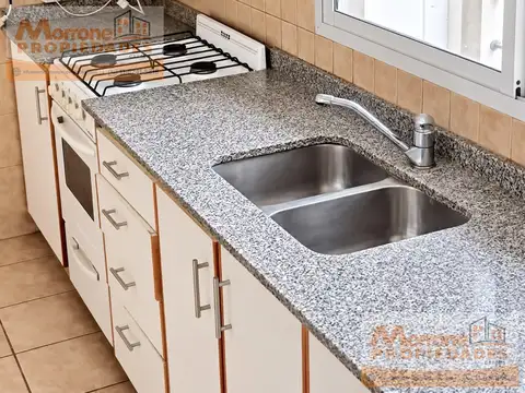 Departamento en Alquiler con 1 cocheras