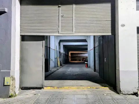 Venta Cochera Fija Cubierta Villa Lugano