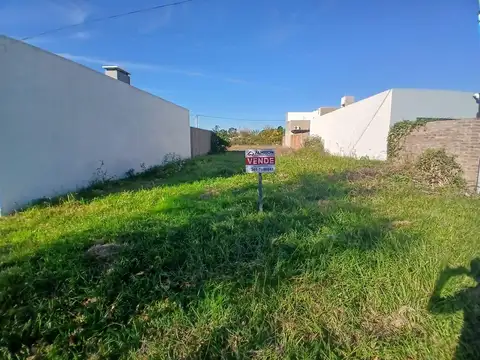 Terreno en Venta en Capitan Bermudez, USD 25.000