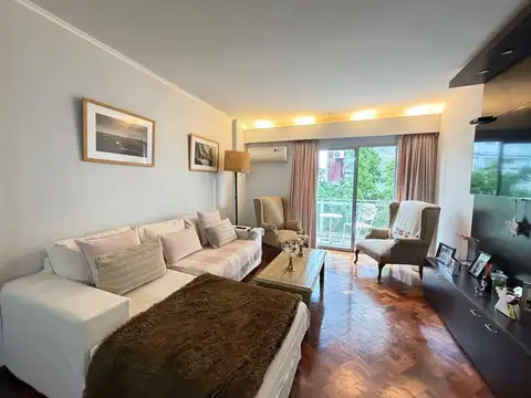 Venta - Departamento amoblado de dos dormitorios con balcón en barrio martin. Apto credito.