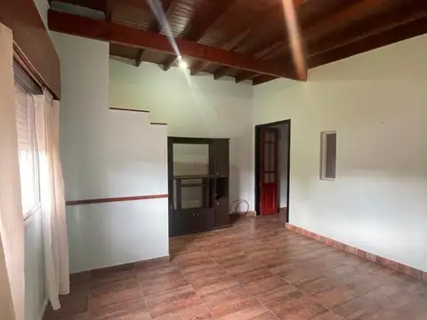 Casa en Alquiler en Parque San Martin, $ 550.000