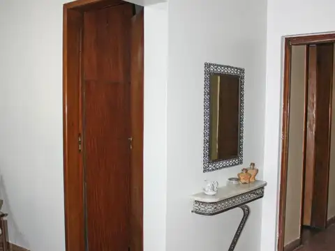 VENTA – CASA 4 AMBIENTES EN LANÚS OESTE