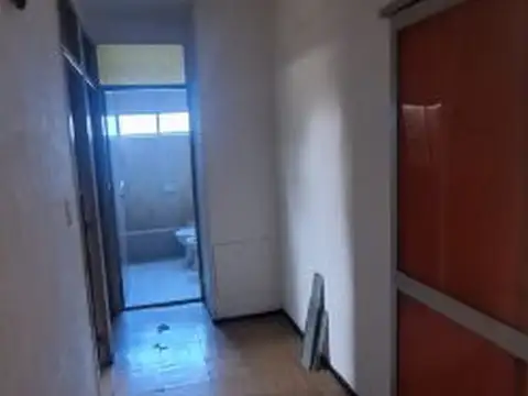 Departamento 5 ambientes con 1 baño