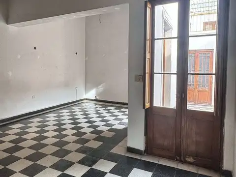 Casa en Alquiler 50 años