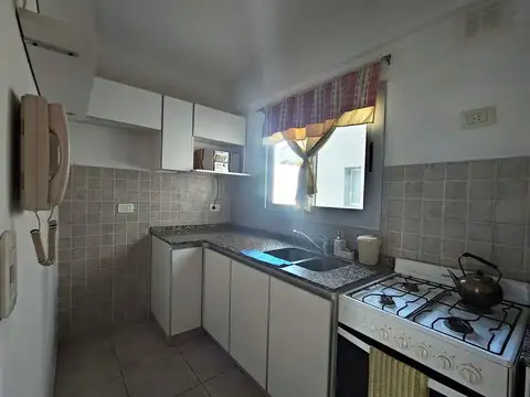Departamento en Alquiler en Castelar Norte, $ 600.000