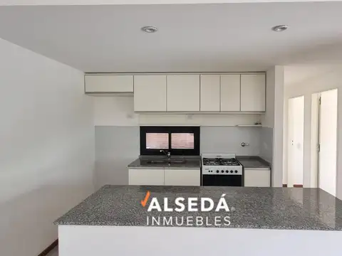 Departamento en Alquiler con 1 cocheras