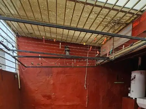 Depto Tipo Casa en Venta 25 años