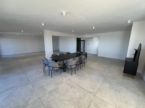 EDIFICIO DE CATEGORIA- PISO 16- A ESTRENAR!