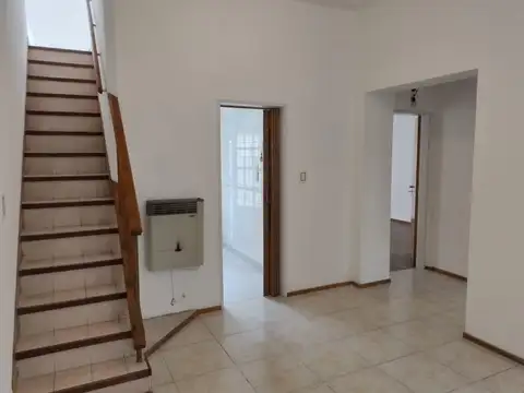 Depto Tipo Casa en Alquiler en Floresta, $ 1.650.000