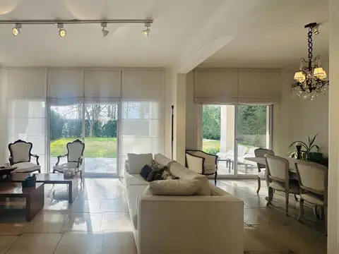 Casa en Venta en La Pradera I, USD 430.000