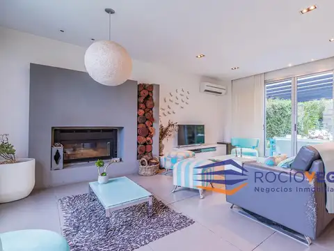 Casa en venta en  Campos de Alvarez Moreno