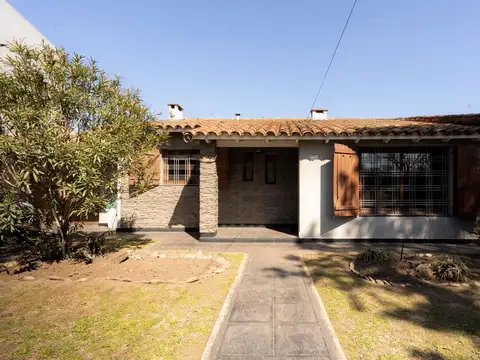 Enfermera Reynalda Rodríguez al 3800