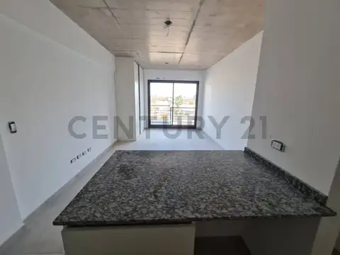 Enzo Bordabehere 2900, Piso 0