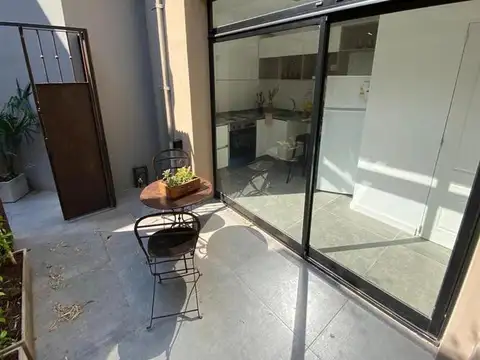 Depto Tipo Casa en Venta de 1 dormitorio