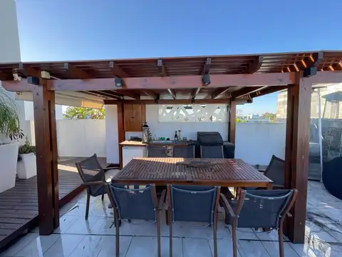 Departamento en Venta en Villa Rosa, USD 210.000