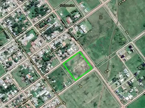 Terreno en Venta 100  mts Frente