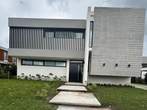 Venta de casa a Estrenar en Greenville Polo & Resort