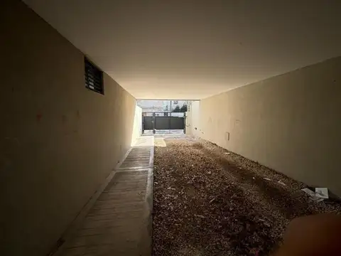 Casa en Venta en Olivos, USD 257.000