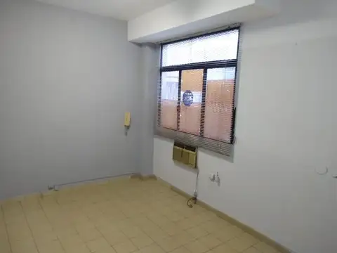 Oficina en Alquiler al Oeste