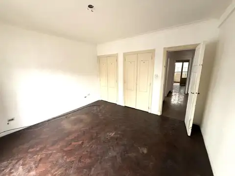 3 AMB CON DEPENDENCIA AL FRENTE - 1ER PISO POR ESCALERA!