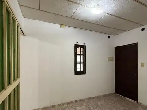 CASA  APTA PARA CREDITO HIPOTECARIO EN VENTA (Alquilada)