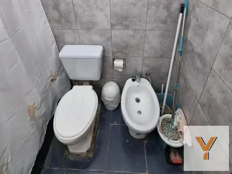 Algarrobo e/ San Ricardo y Villarino