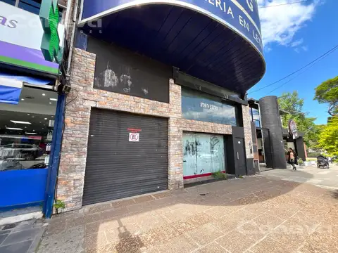 Local en Alquiler 40 años