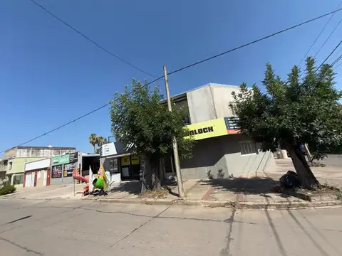 Local en Venta en Zárate, USD 200.000