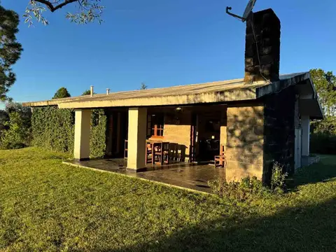 Casa 4 ambientes con 1 baño