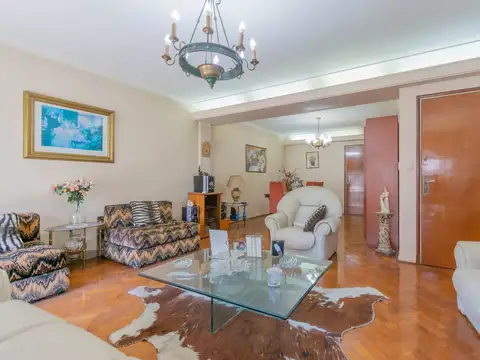 Departamento en Venta de 4 dormitorios