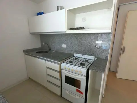 Departamento en Alquiler en Floresta, $ 500.000