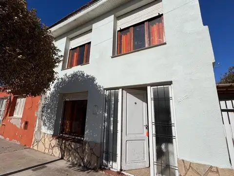 Casa en venta en pleno centro de Claromecó
