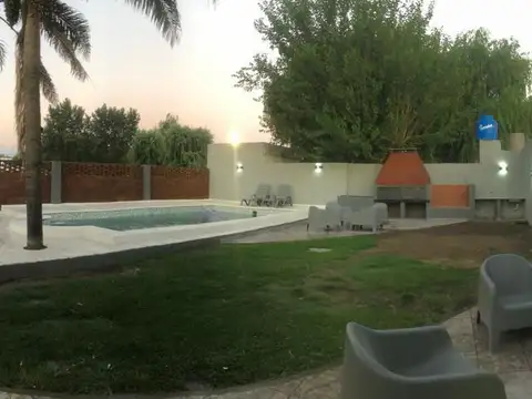 Casa  a la venta en La Carolina