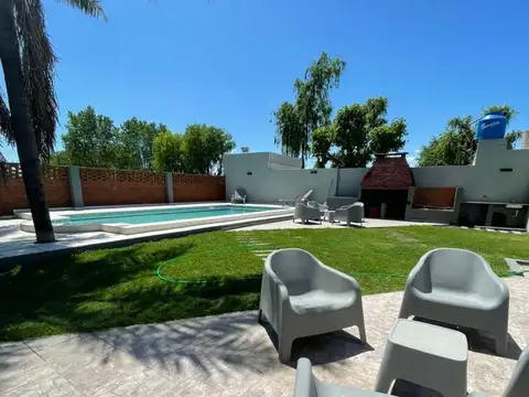 Casa en Venta en La Carolina, USD 160.000