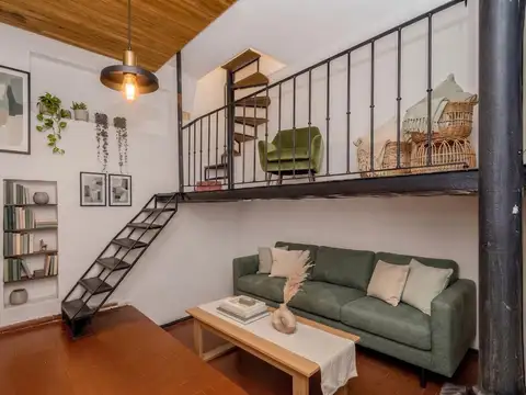 Depto Tipo Casa en Venta de 3 ambientes
