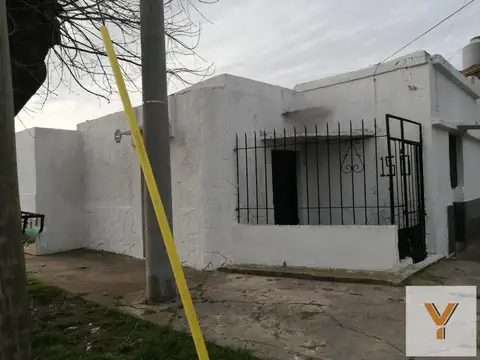 Casa en venta - 1 Dormitorio 5 Baños - 212mts2 - Ensenada