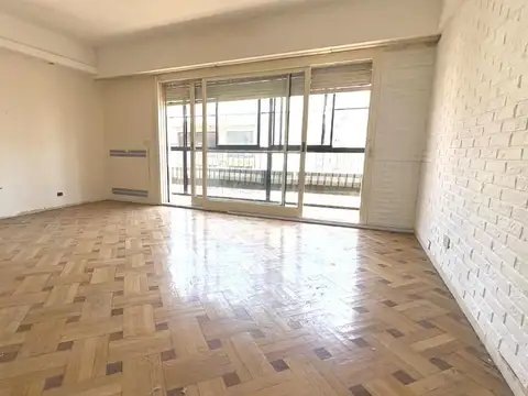 Departamento 4 ambientes con 2 baños
