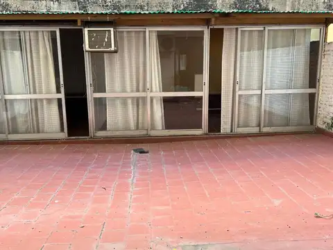 DEPARTAMENTO DE DOS DORMTIORIOS MAS COMODIN EN RIOJA 1150